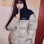 Kwon Eun-bi Instagram - #수프라 #SUPRA #수프라패딩 ⠀ 수프라 한남 플래그쉽 스토어에서 따뜻한 겨울 고프코어 스타일링을 확인해보세요.♥️