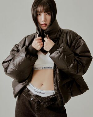 Kwon Eun-bi Instagram - @calvinklein, #광고, #MYCALVINS, #CK패딩, #캘빈클라인패딩 #캘빈클라인