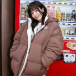 Kwon Eun-bi Instagram - #광고 @umbrokorea 올 겨울 브리티시팝 패딩, 토피부츠와 함께 🤍 #엄브로 #브리티시팝 #토피부츠