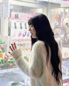 Kwon Eun-bi Instagram - 행복했...ㄷ..r..🎧☁️✨