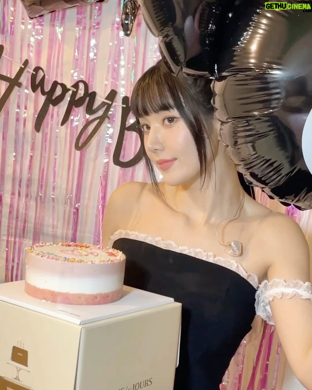 Kwon Eun-bi Instagram - 생일 축하해 주신 모든 분들 감사합니다🎂♥️