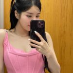Kwon Eun-bi Instagram - 🍌🥛💖