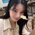 Kwon Eun-bi Instagram - 또..또오..또..ㄸ..또 가고싶다 @minn.__.ju