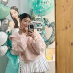 Kwon Eun-bi Instagram - 약사 설계로 믿고 먹을 수 있는 건강기능식품 브랜드 피토틱스와 함께하게 되었습니다.♥️ 은비와 함께 매일 건강한 일상을 보내길 응원해요! @phytotics ⠀ #권은비다이어트 #권은비유산균 #팍시다이어트 #피토틱스옐로우