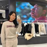Kwon Yu-ri Instagram - 골라줘 ~ 겨울 필드 준비 ❄️ ⛳🏌🏻‍♀️ IFC Mall