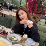 Kwon Yu-ri Instagram - ☕️ #london #brunch #englishbreakfasttea