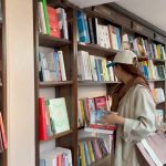 Kwon Yu-ri Instagram - 📘🖋️📚 #LONDON #marylebone #dauntbooks London, United Kingdom
