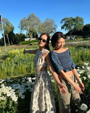 Kwon Yu-ri Instagram - 🍇 🍷
