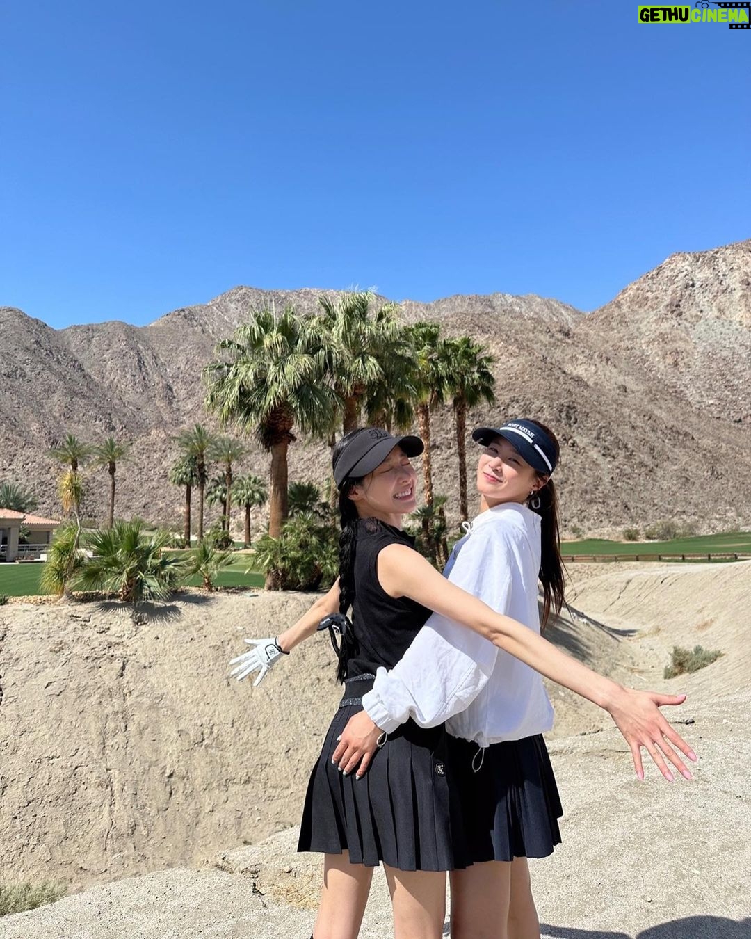 Kwon Yu-ri Instagram - πππ»ββοΈβ³οΈπποΈπΊοΈ