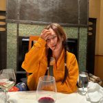 Kwon Yu-ri Instagram - 🍔🏌🏻‍♀️⛳️👙🏖️🗺️