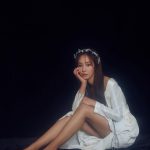Kwon Yu-ri Instagram - 🔥 四月刊 |概念故事短片 @yulyulk | 人生画作 在枯燥无味的黑白世界，斑斓穿梭于每个动作，每个音符。一笔一画，涂抹花季，画出轻盈。梦想燃烧着灵魂，踩着节拍，沉浸着本我，在每个人生阶段里，如同色粉一般洒落绘制成属于她的自画像。 In a dull black and white world, she moves through every action and every note with color and vibrancy. Stroke by stroke, painting her youth, and drawing lightness. Her dreams are burning her soul, stepping to the beat, immersed in her true self. In every stage of life, like scattered powder, she paints her own portrait that belongs to her. #少女时代权俞利油画氛围感大片#OOPS @oops_offical