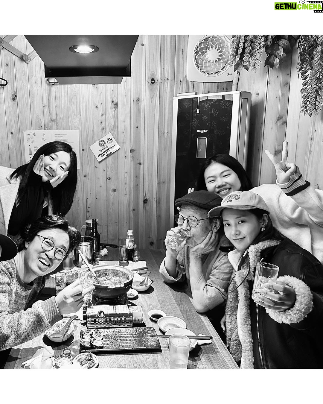 Kwon Yu-ri Instagram - ðŸ–¤ì•™ë¦¬í• ì•„ë²„ì§€ì™€ë‚˜ðŸ–¤