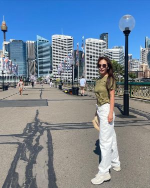 Kwon Yu-ri Instagram - 🚶‍♀️