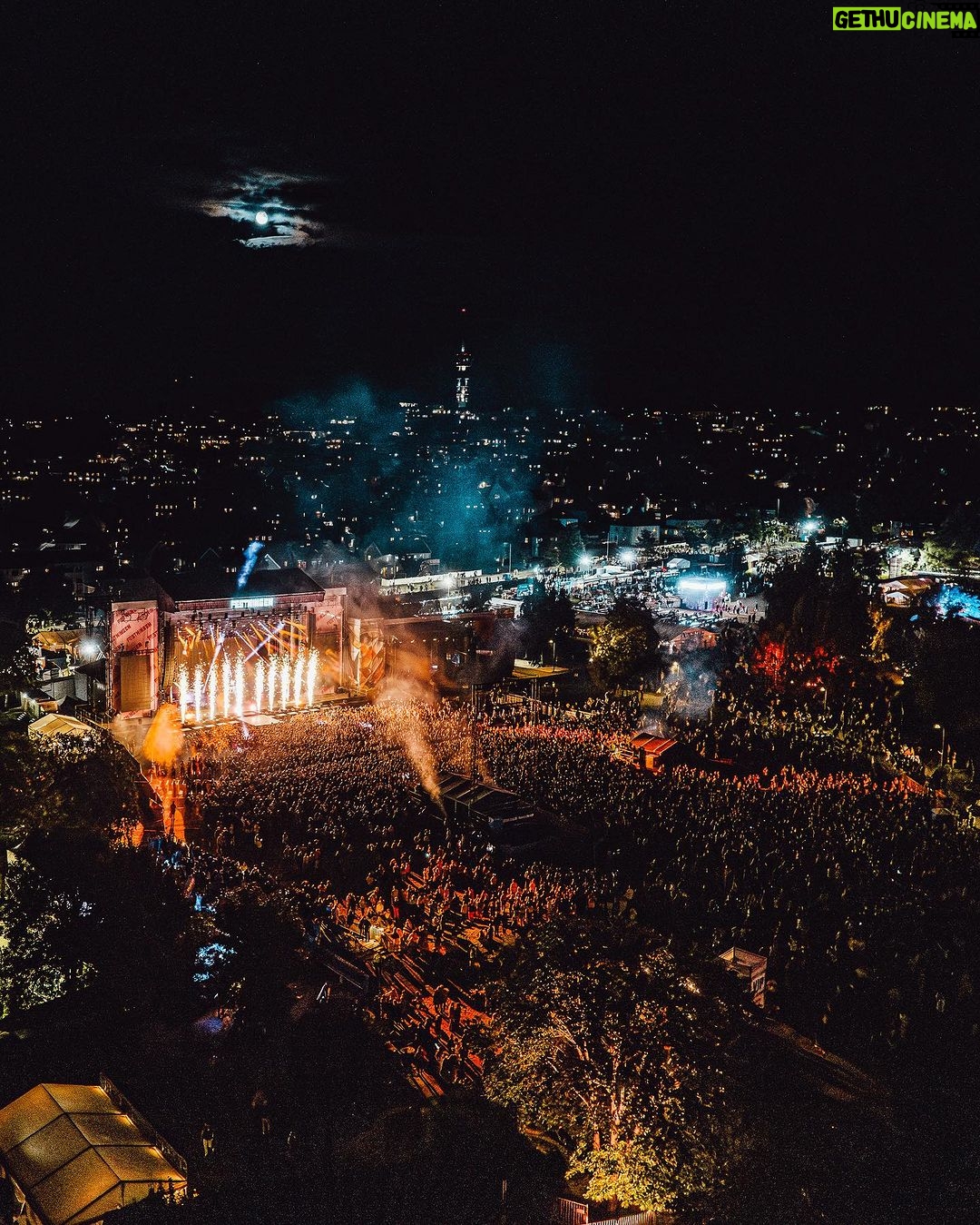 Kygo Instagram - Last show of the summer! Tusen takk Trondheim ❤️ Festningen