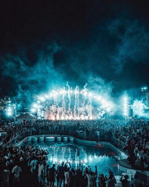 Kygo Instagram - Biggest Sunday party on the island 🌴