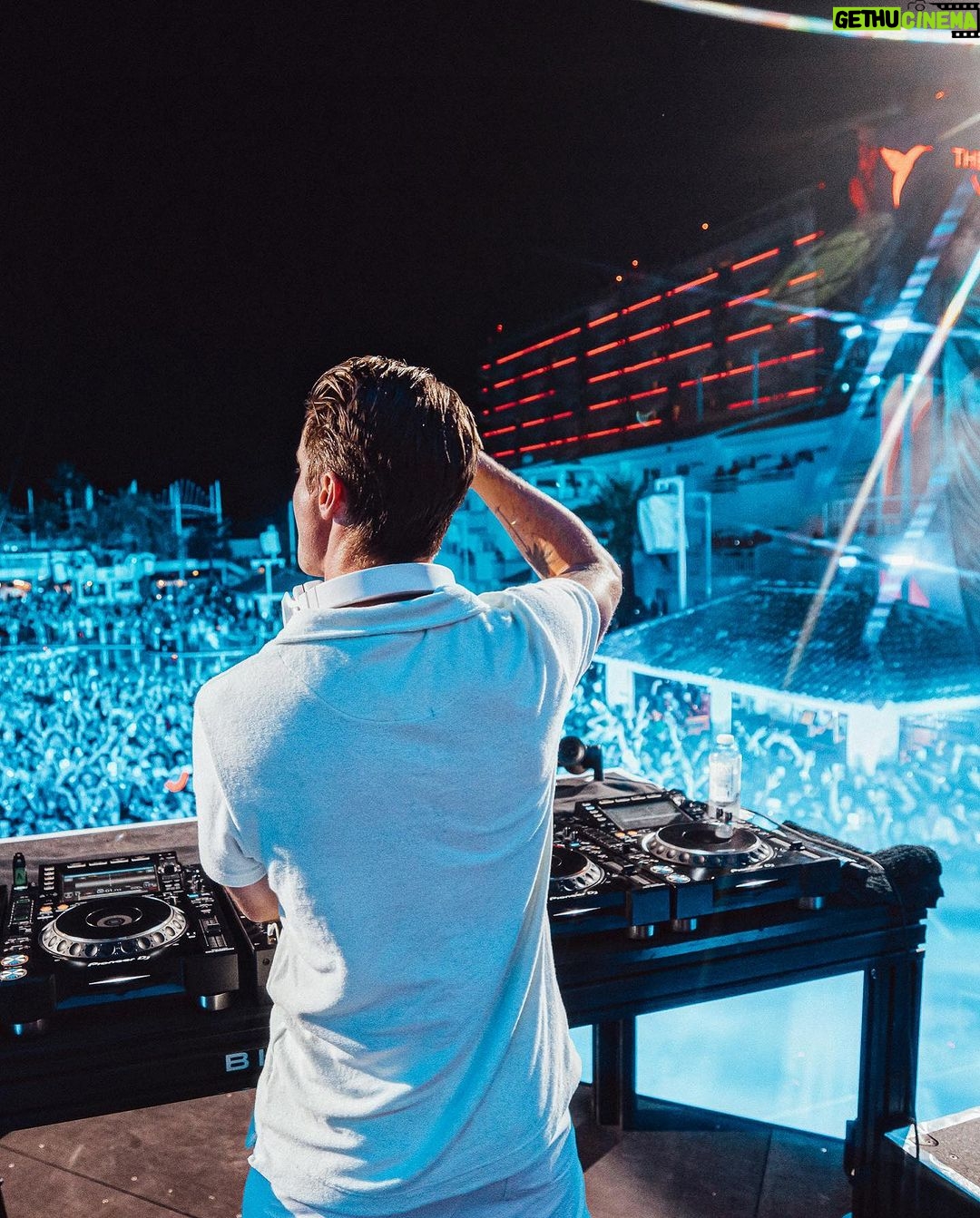 Kygo Instagram - Just two more weeks till my @ushuaiaibiza residency starts!! See you there 🫶🏼 Ushuaïa Ibiza Beach Hotel