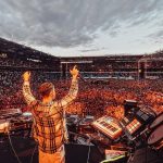 Kygo Instagram - Throwback to 1 year ago when I played the biggest show of my career in Oslo 🇳🇴 Ullevaal Stadion