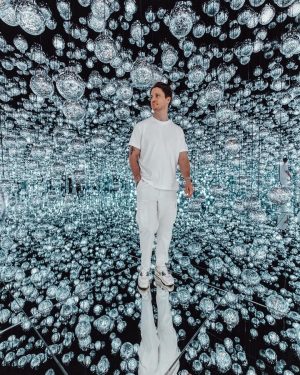 Kygo Instagram - Unbelievable experience at @teamlab_borderless Tokyo 🇯🇵