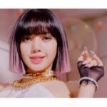 Kyle Hanagami Instagram - One of my favorite projects to choreograph this year. 🖤💗@blackpinkofficial @selenagomez #icecream Thank you always to my girls. I love you.