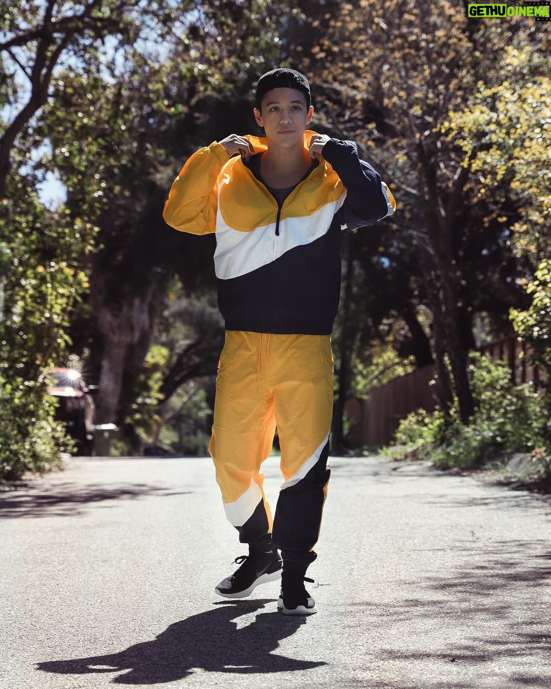 Kyle Hanagami Instagram - This month has been off to a crazy start and it’s not slowing down. It’s definitely been GO time! Been struggling to find time for myself recently, but everything happening is something I wished for at some point in my life. Even if the craziness of our everyday lives seems too much at times, let’s power through it. Success comes with hard work. I’ve been motivated to take time for a quick/short run when I need a little escape from the stress. It helps clear my mind and slows me down in a fast paced city like LA. Give it a shot! It’s GO time and we’ve got this! @Nike #GoMoreGetMore #NikeReact @NikeLosAngeles @NikeRunning Los Angeles, California
