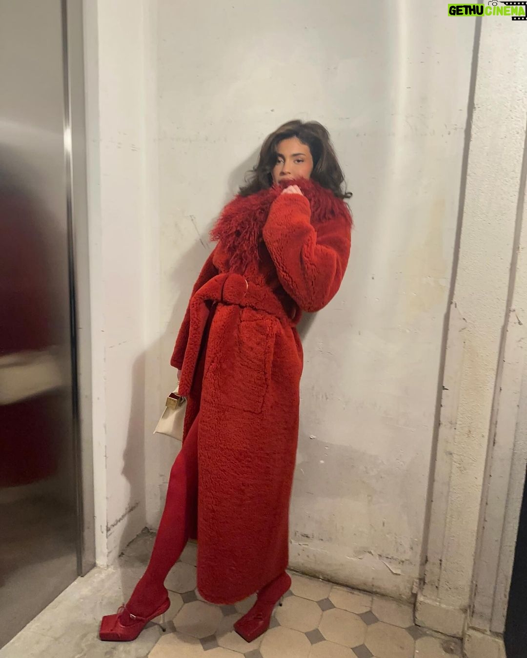 Kylie Jenner Instagram - @jacquemus nights