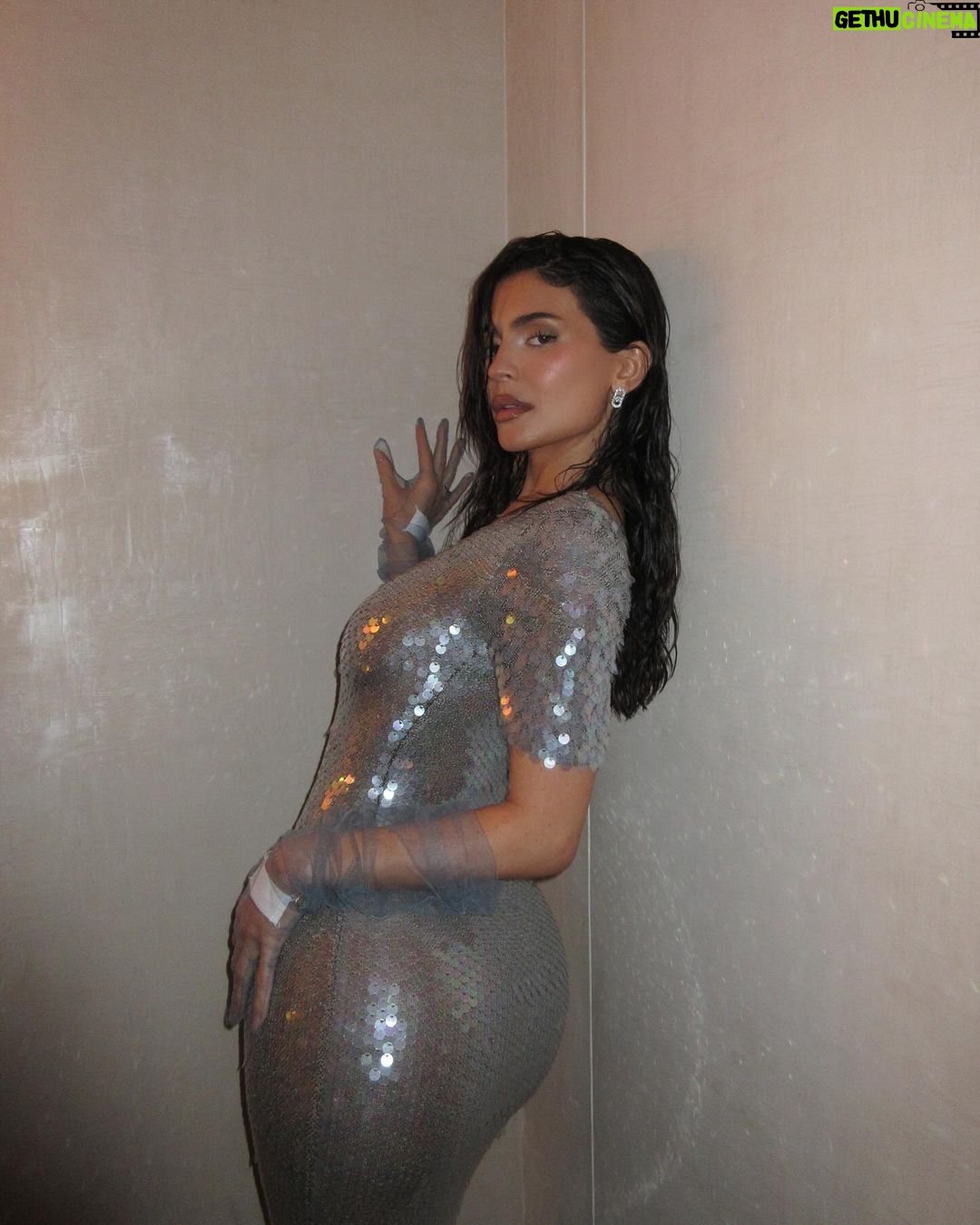 Kylie Jenner Instagram - @maisonmargiela @jgalliano