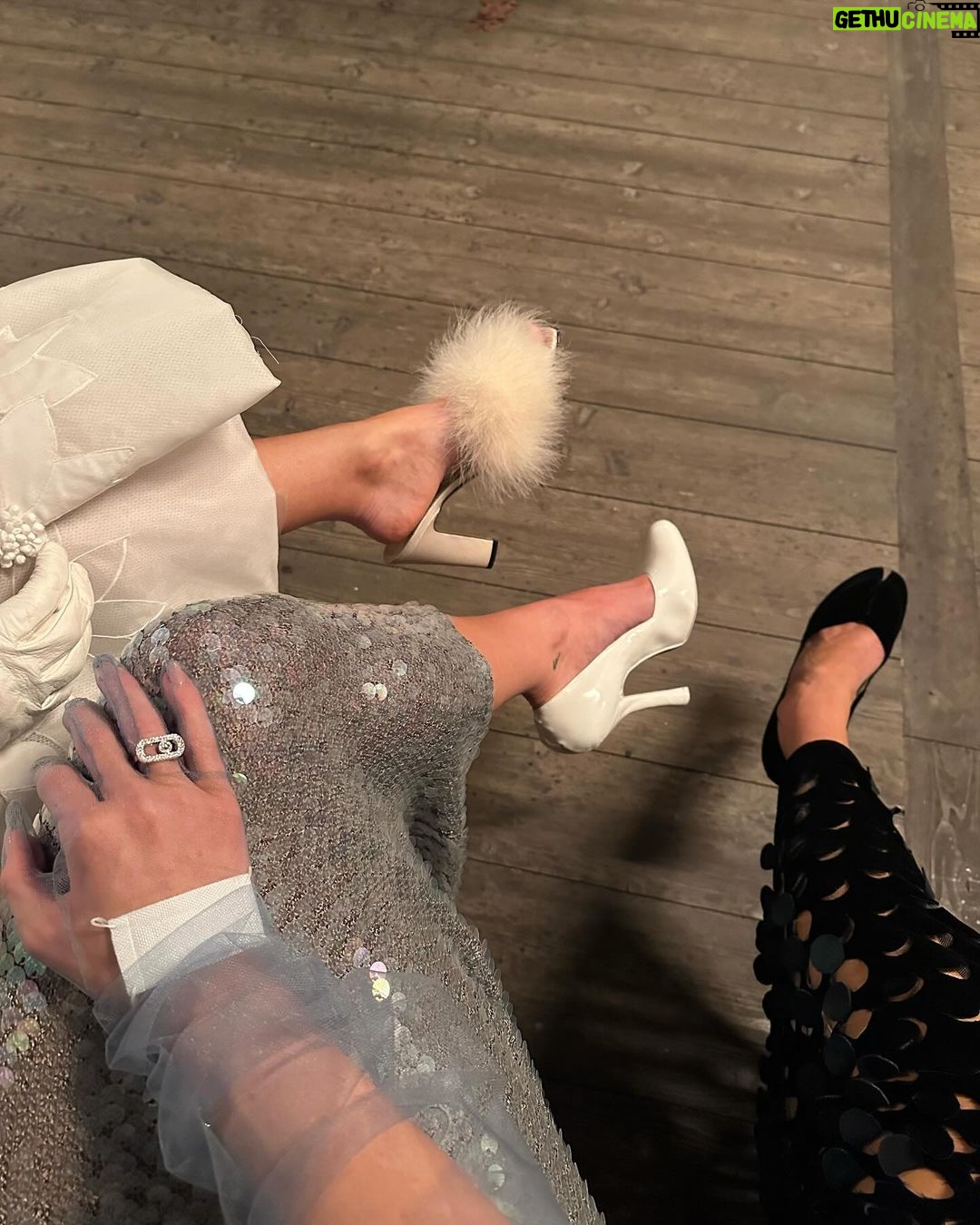 Kylie Jenner Instagram - margiela mermaid @maisonmargiela @jgalliano