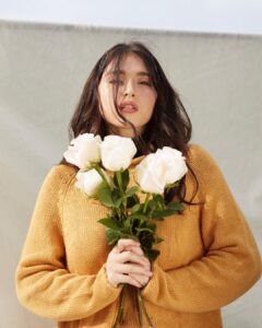 Kylie Padilla Instagram - 🌻