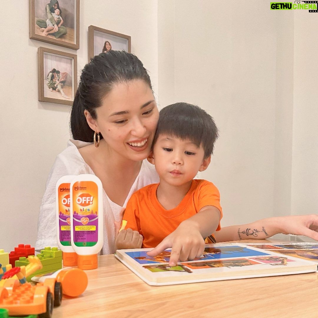 Kylie Padilla Instagram - “It’s the rainy season which also means it’s dengue season. I know every mom and dad is probably as paranoid about dengue as I am! So taking precautions cannot be overstated!!!! OFF! Baby Mosquito Repellent lotion provides protection for your baby’s sensitive skin everyday and everywhere! It is dermatologically tested and promises to protect your baby for 4 hours 🤍 Laking ginhawa para sating mga nanay lalo na for my kids na sobrang energetic and love playing outside. 🤍 Make sure your kids are 100% protected with OFF! #PlaytimeProtected They also have an exciting promo this Oct. 8 to 21, and below are the simple mechanics that you have to follow: - Visit the GMA Brand Talk Facebook Page and like the OFF! Baby Playtime-Protected Challenge - Share in the comments section a photo of your child’s favorite indoor or outdoor fun-learning moment with their OFF! Baby Lotion and include their #PlaytimeProtected experience in your photo’s description. - Get a chance to win exciting prizes from OFF! Baby! Prizes: - 30 winners of P1,000 - Gift packs 🧡