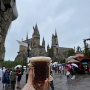 Kylie Padilla Instagram - Miss my school today. I remember when my classmates and I would take our brooms fly through the clouds and sneak into the shrieking shack. Lol 😂🔮 #hogwarts