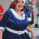 Lázaro Ramos Instagram – E ai, amou ou se identificou com as fotos?

Tô passando aqui com essas fotos lindas só pra te lembrar de assistir nosso filme de Natal.

“O PRIMEIRO NATAL DO MUNDO ” já pode ser visto no @primevideobr .

O filme tá uma delícia. Tô orgulhoso e feliz com o resultado e sei que vc vai amar. Comédia delicinha e com emoção no ponto.

Alguém aí já assistiu?

Com:
@ingridguimaraes 
@fabianakarlareal 
@yasminlonduik 
@igorjansen 
@theomatosoficial 
@valengasparoficial 
@rafaelinfante
@cezarmaracuja
