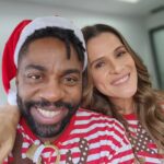 Lázaro Ramos Instagram – E ai, amou ou se identificou com as fotos?

Tô passando aqui com essas fotos lindas só pra te lembrar de assistir nosso filme de Natal.

“O PRIMEIRO NATAL DO MUNDO ” já pode ser visto no @primevideobr .

O filme tá uma delícia. Tô orgulhoso e feliz com o resultado e sei que vc vai amar. Comédia delicinha e com emoção no ponto.

Alguém aí já assistiu?

Com:
@ingridguimaraes 
@fabianakarlareal 
@yasminlonduik 
@igorjansen 
@theomatosoficial 
@valengasparoficial 
@rafaelinfante
@cezarmaracuja