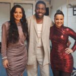 Lázaro Ramos Instagram - Eita, Lazinho, domingo, na Globo? Fazendo o quê? Encontrando @maiaraemaraisa? Vixe, música da Ivete? 🤔 Pois é, #PipocadaIvete com Lazinho!! E digo mais: ainda realizei o sonho de cantar com mainha, não percam que tá massa demais. 🍿❤️