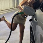 Léana Zaoui Instagram - Routine 😅