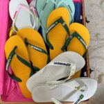 Léna Mahfouf Instagram - le mood à Rio: vivre d’amour, d’eau fraiche et de tongs @havaianaseurope 🩴 🇧🇷❤️🤸‍♀️ #havaianaswanderlust collaboration commerciale photographie retouchée Rio De Janeiro, Brazil