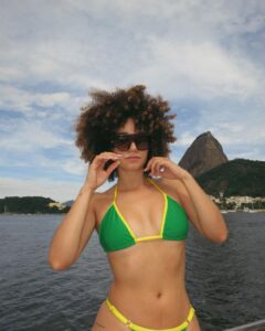 Léna Mahfouf Instagram - Onde estão meus brasileiros? 🥹🇧🇷💛 Rio de Janeiro, Brasil