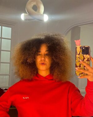 Léna Mahfouf Instagram - les dix premiers jours de 2024, jusque ici tout va bien. ❤️ et vous ça va mes puces ?