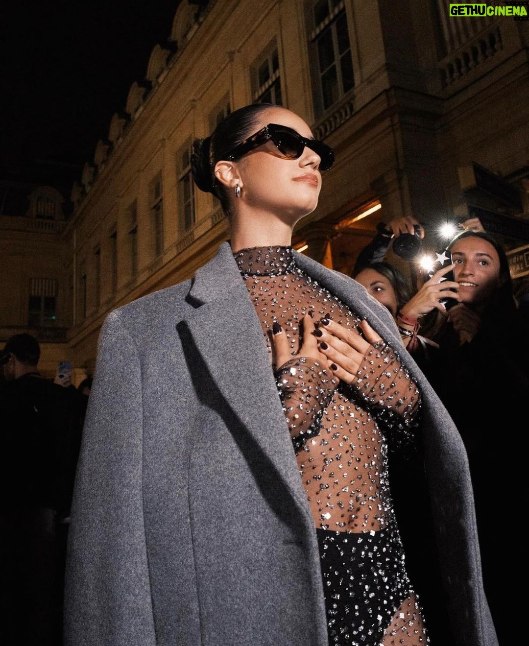 Léna Mahfouf Instagram - FEELING GOOD 💅 Paris, France