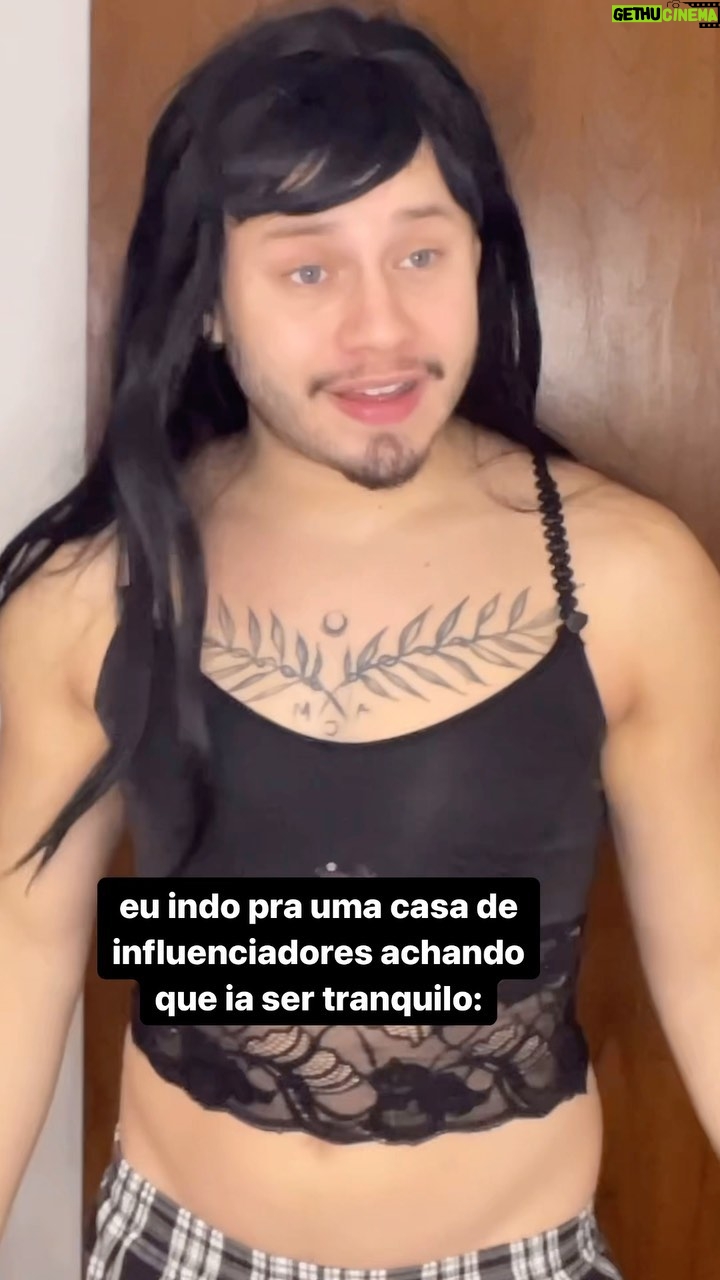 L茅o Belmonte Instagram - @casafarol.ag chegandoooo 馃コ t么 muito ansioso 馃お #casafarol