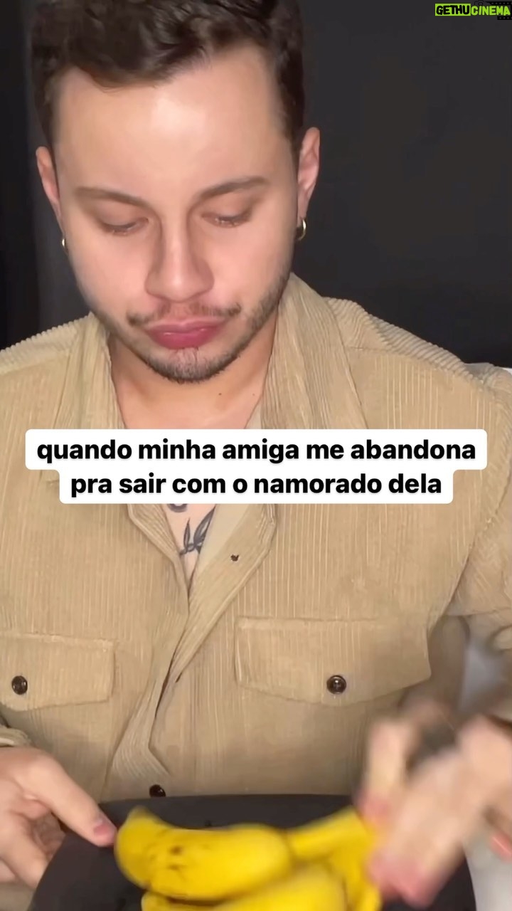 Léo Belmonte Instagram - marca a sua amiga que está merecendo uma simpatia braba dessa kkkkkkk