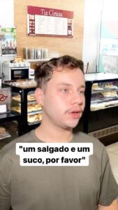Léo Belmonte Instagram - vc tem algum amigo pão duro? marca aqui pra ele saber KKKKKKK