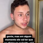 Léo Belmonte Instagram - a gente já nasce com medo de ir para o exército KKKKKK