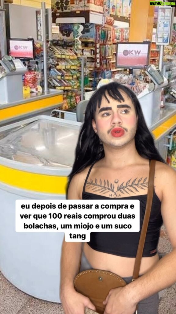 Léo Belmonte Instagram - MINHA MÃE TODA KKKKKK