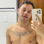 Léo Belmonte Instagram - eita como sensualiza kkkkkk
