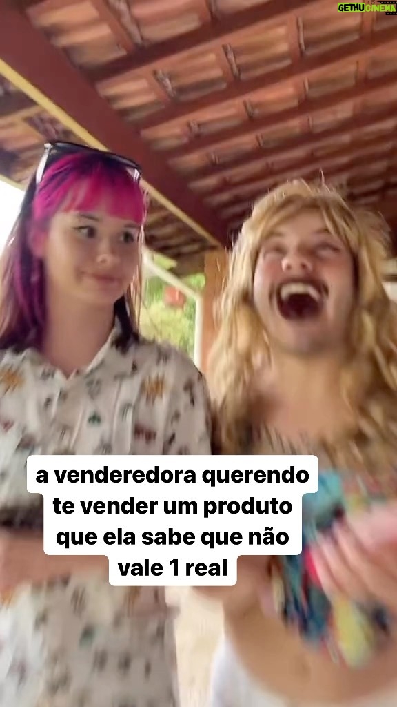 Léo Belmonte Instagram - essa aí ta precisando bater a meta 😂 vc já passou por algum vendedor assim?? #casafarol
