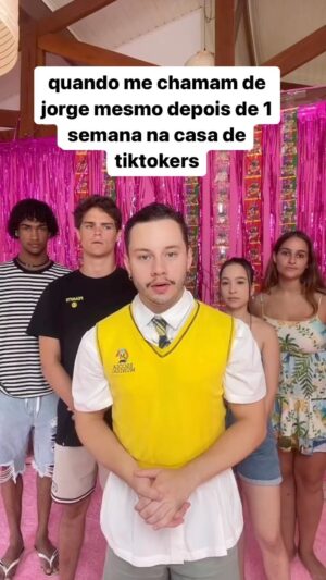 Léo Belmonte Instagram - acontece, né? kkkkkk #casafarol