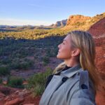 Lívia Andrade Instagram - Bom dia 🙏💙 #sedona #boyntoncanyonvortex #vortex #energy #blessed Boynton Canyon Vortex