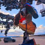 Lívia Andrade Instagram - "Para todo pé cansado há sempre um sapato velho" Ahhh pronto, achei a fonte kkkkk 🤭🏜👣👡👠🥿👟🩰👞 #jeshuatree #desert Joshua Tree, California