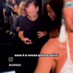 Lívia Andrade Instagram - Nossa tchurmaaaaa... 📺💙😅