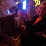 Lívia Andrade Instagram - Welcome the night 🌙🐈‍⬛🏴‍☠️ Ilios Tulum
